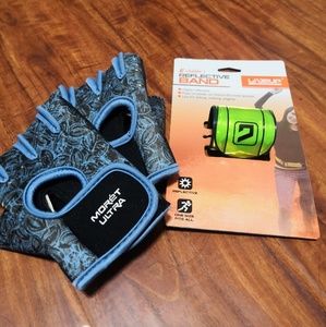 🌺5/$25 Workout gloves with Reflective Band Bundle
